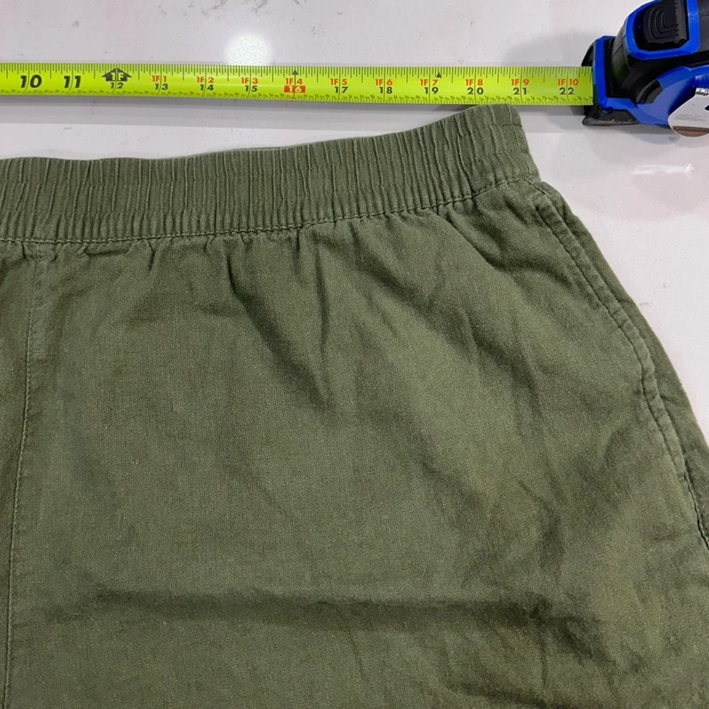 Old Navy Comfort Waist Linen Short - Picture 3 of 8